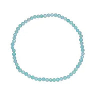 Amazonit Armband mit facettierten 3 mm Kugeln in natürlichen Türkis- und Grüntönen auf elastischem Schmuckband.