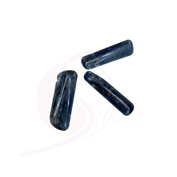 Disthen Trommelstein gebohrt – Klarheit & Ausrichtung