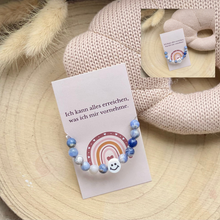 Laden Sie das Bild in den Galerie-Viewer, Mutmacher-Armband für Kinder Sodalith Mini – Ich bin mutig
